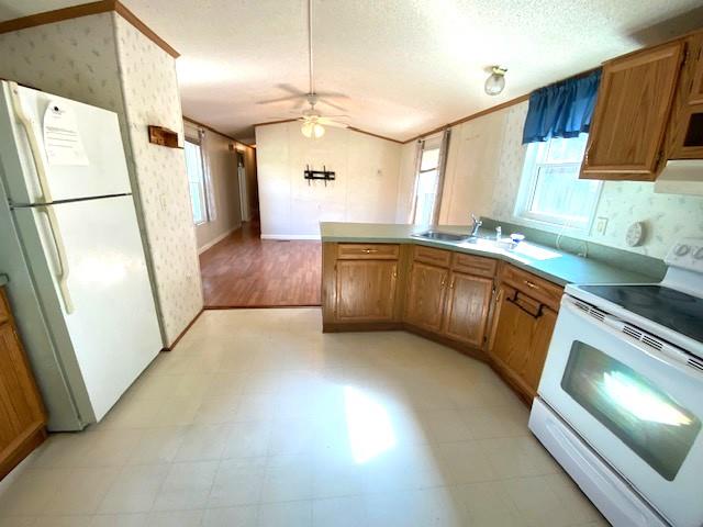 360 Delaware Drive 16
