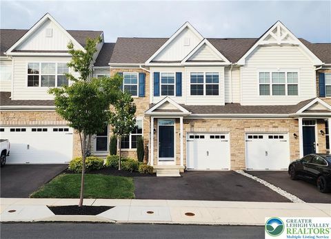 Photo of 578 Gray Feather Way, Macungie, PA 18104 (MLS # 771913)