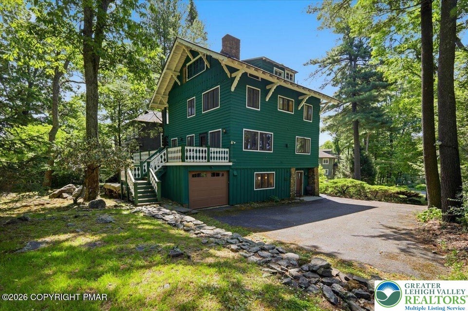 119 Falls Drive