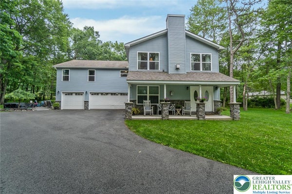 210 PINEY WOODS DR, JIM THORPE, PA 18229 - Image 9f8ab6ce9dc3d9bcdfe11e4880a867be/1040039371