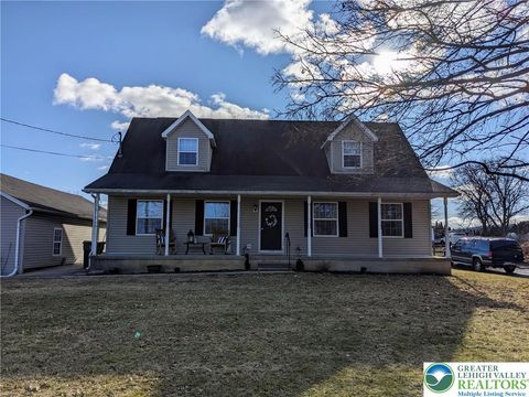 Photo of 3336 Allen Street, Palmer Twp, PA 18045 (MLS # 770541)