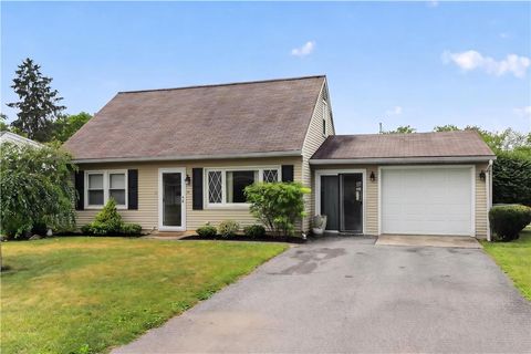 Homes For Sale - 19 Wilden Drive<br/> Palmer Twp, PA 18045