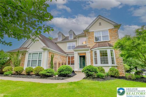 Photo of 780 Ramblewood Drive, Forks Twp, PA 18040 (MLS # 759393) Photo of 780 Ramblewood Drive, Forks Twp, PA 18040 (MLS # 759393)