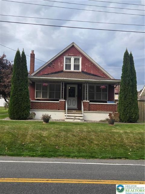 Photo of 511 East Lawn Road, Nazareth, PA 18064 (MLS # 766481) Photo of 511 East Lawn Road, Nazareth, PA 18064 (MLS # 766481)
