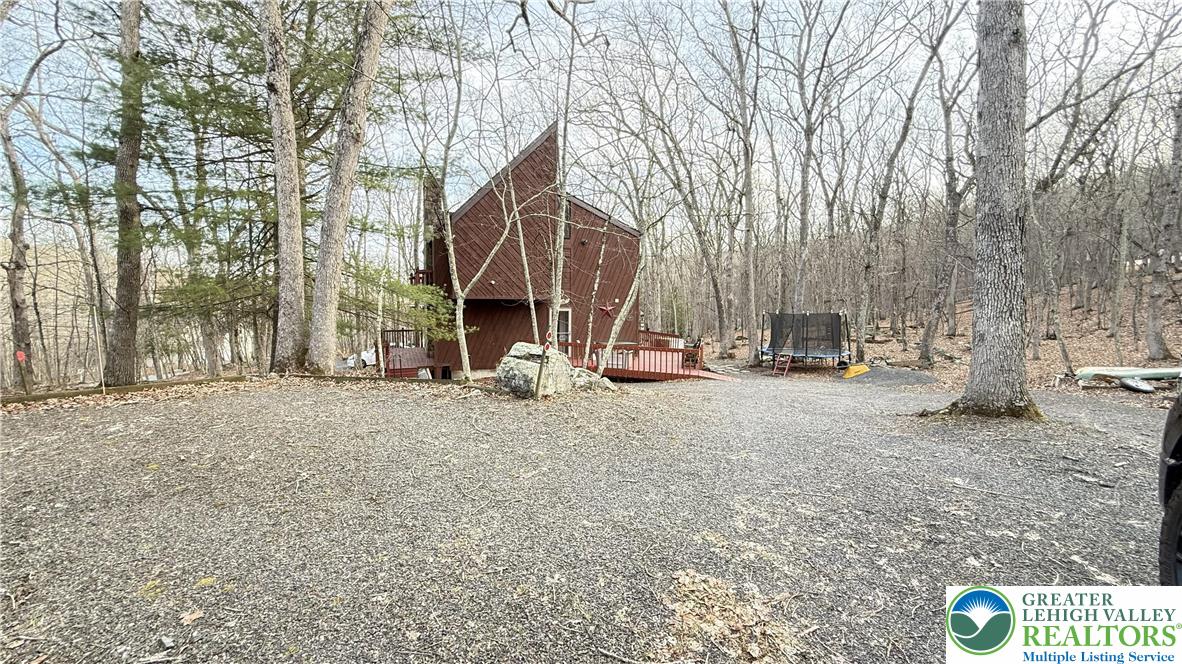 5933 Decker Road