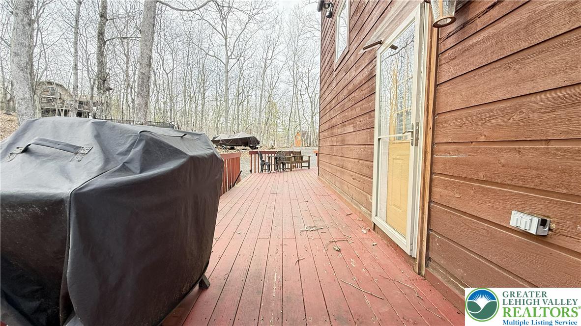 5933 Decker Road