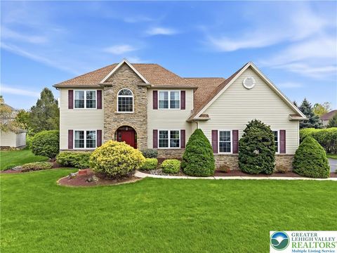 Photo of 2317 Bordeaux Drive, Macungie, PA 18062 (MLS # 774983)