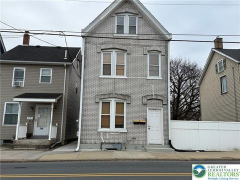 Photo of 714 W Berwick Street, Easton, PA 18042 (MLS # 773963)