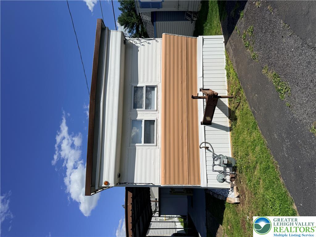 5200 Freemansburg Avenue 12