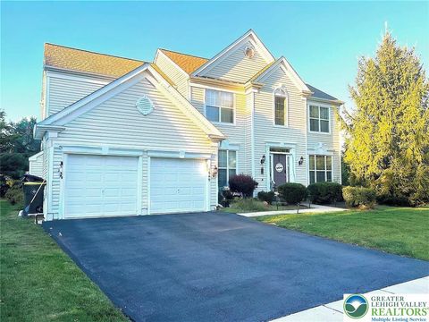 Photo of 1649 Thorndale Road, Macungie, PA 18031 (MLS # 765763) Photo of 1649 Thorndale Road, Macungie, PA 18031 (MLS # 765763)