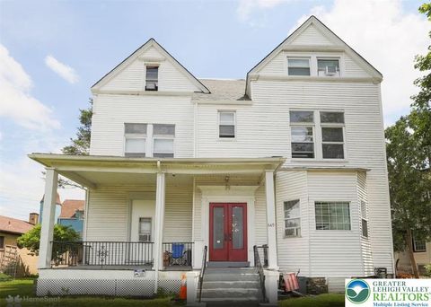 Photo of 640 Jefferson Avenue, Scranton City, PA 18510 (MLS # 768351)