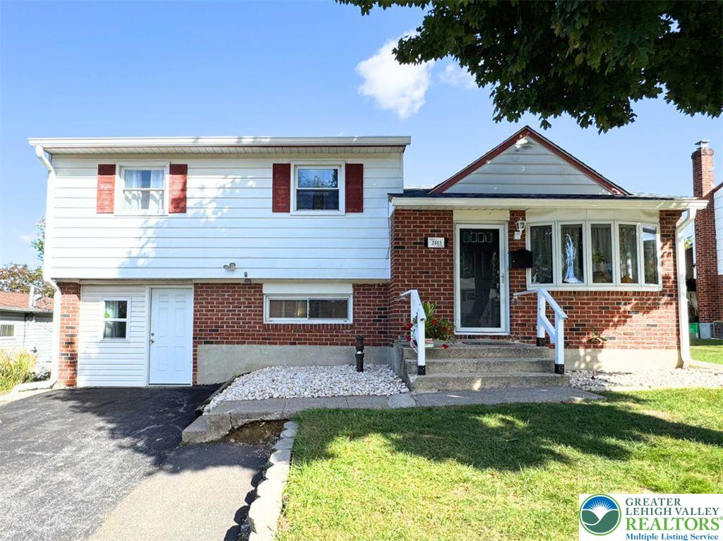 Allentown City, Pennsylvania 18103, United States, 4 Bedrooms Bedrooms, ,2 BathroomsBathrooms,Residential,Active,230292