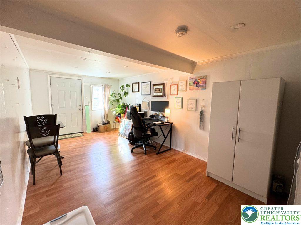 Allentown City, Pennsylvania 18103, United States, 4 Bedrooms Bedrooms, ,2 BathroomsBathrooms,Residential,Active,230292