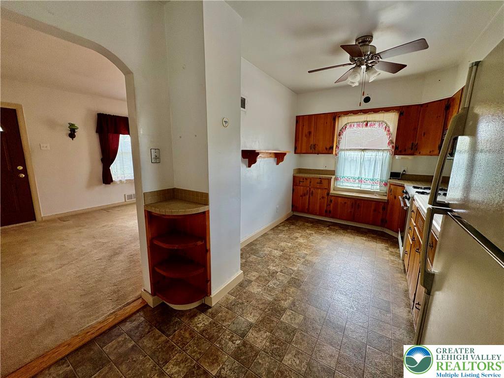 South Whitehall Twp, Pennsylvania 18104, United States, 3 Bedrooms Bedrooms, ,2 BathroomsBathrooms,Residential,Pending,192545