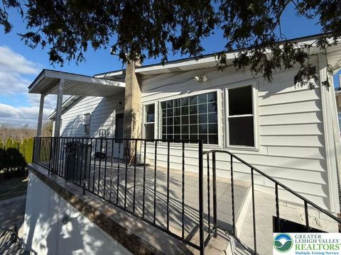 Apartment For Rent - 338 Washington Boulevard<br/> Washington, PA 18013