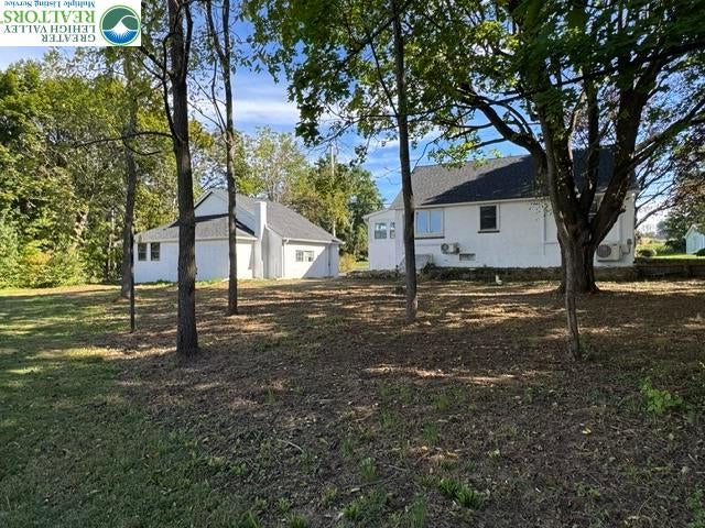 1561 Limeport Pike