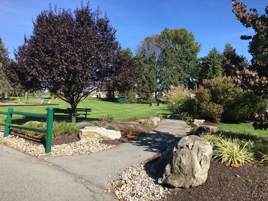 Upper Macungie Twp, Pennsylvania 18031, United States, 3 Bedrooms Bedrooms, ,2 BathroomsBathrooms,Residential,Active,80281