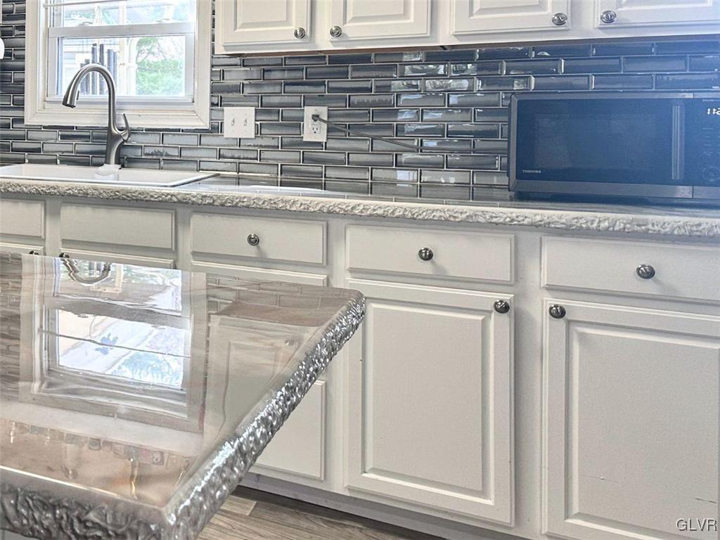 Upper Macungie Twp, Pennsylvania 18031, United States, 3 Bedrooms Bedrooms, ,2 BathroomsBathrooms,Residential,Active,80281