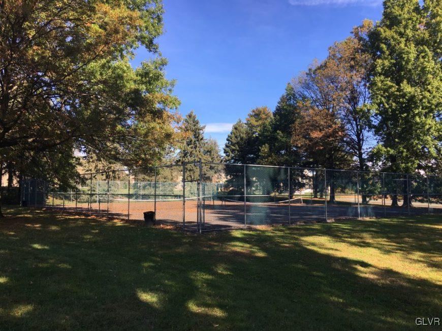 Upper Macungie Twp, Pennsylvania 18031, United States, 3 Bedrooms Bedrooms, ,2 BathroomsBathrooms,Residential,Active,80281