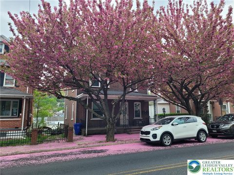 Photo of 1024 Delaware Avenue #1st Flr., Fountain Hill Boro, PA 18015 (MLS # 775614)