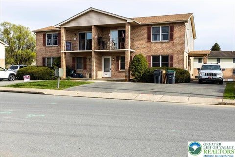 Apartment For Rent - 4074 Winfield Terrace<br/> Palmer Twp, PA 18045
