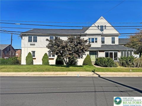 Photo of 659 Broad Street, Emmaus Boro, PA 18049 (MLS # 764996) Photo of 659 Broad Street, Emmaus Boro, PA 18049 (MLS # 764996)