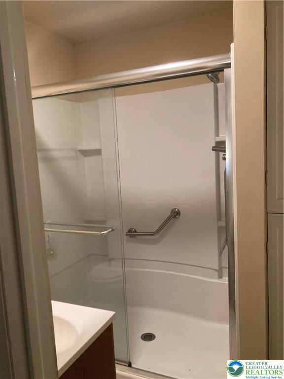 Springfield Twp, Pennsylvania 18077, United States, 4 Bedrooms Bedrooms, ,3 BathroomsBathrooms,Residential,Active,168943