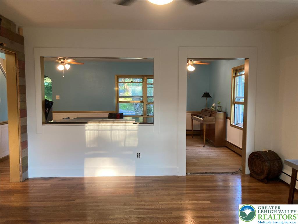 Springfield Twp, Pennsylvania 18077, United States, 4 Bedrooms Bedrooms, ,3 BathroomsBathrooms,Residential,Active,168943