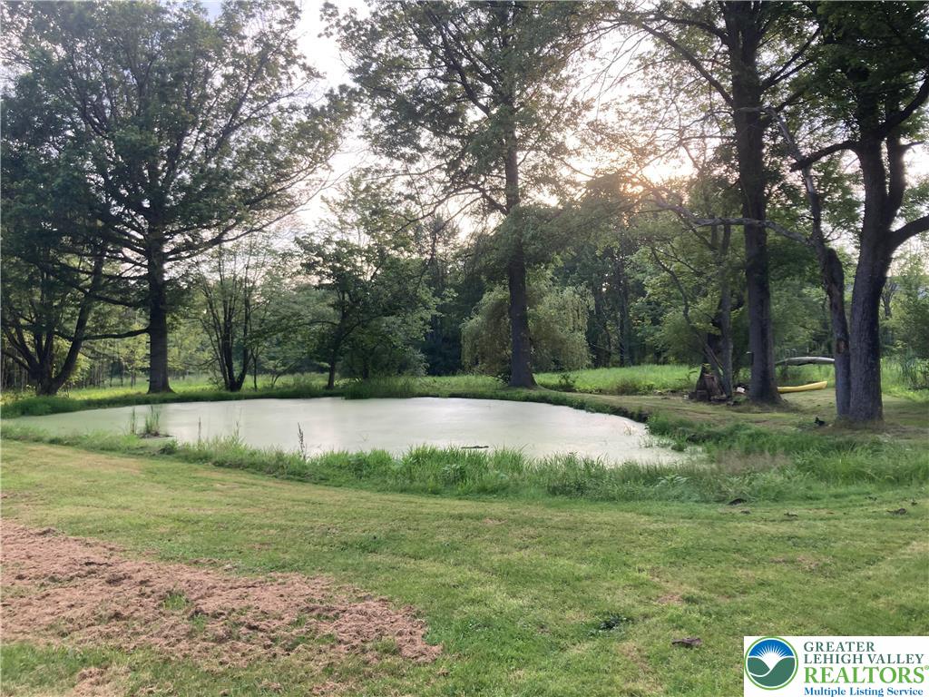 Springfield Twp, Pennsylvania 18077, United States, 4 Bedrooms Bedrooms, ,3 BathroomsBathrooms,Residential,Active,168943