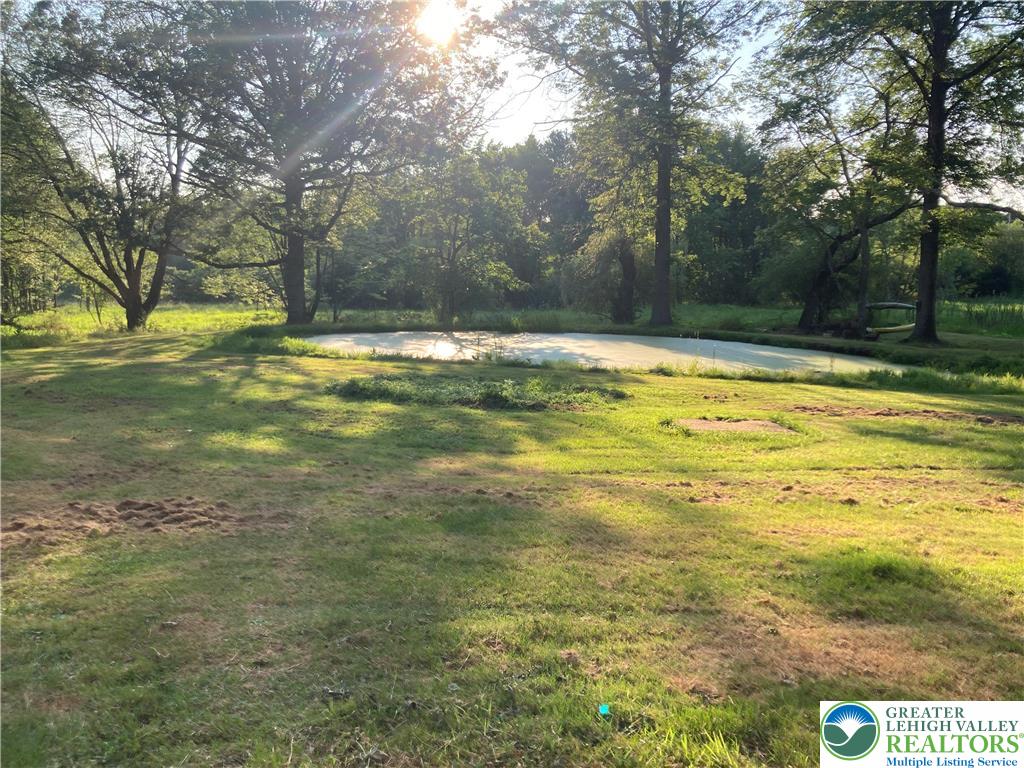 Springfield Twp, Pennsylvania 18077, United States, 4 Bedrooms Bedrooms, ,3 BathroomsBathrooms,Residential,Active,168943