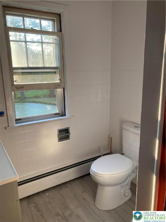 Springfield Twp, Pennsylvania 18077, United States, 4 Bedrooms Bedrooms, ,3 BathroomsBathrooms,Residential,Active,168943