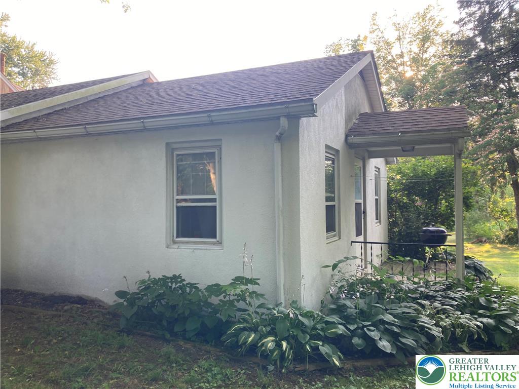 Springfield Twp, Pennsylvania 18077, United States, 4 Bedrooms Bedrooms, ,3 BathroomsBathrooms,Residential,Active,168943