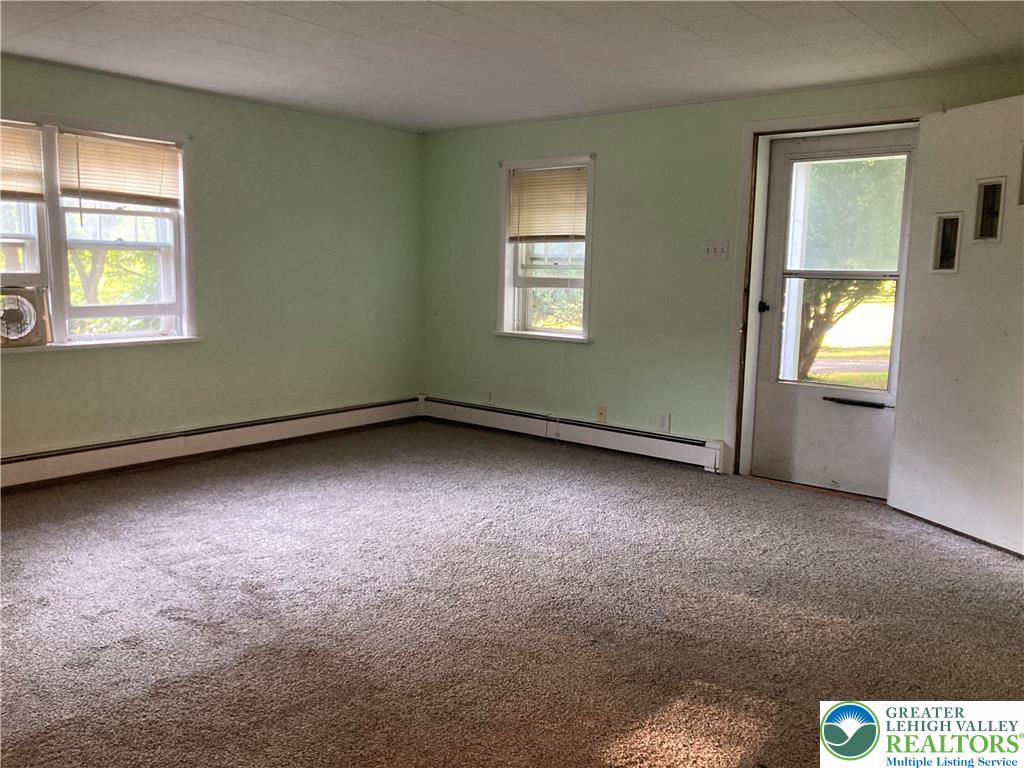 Springfield Twp, Pennsylvania 18077, United States, 4 Bedrooms Bedrooms, ,3 BathroomsBathrooms,Residential,Active,168943