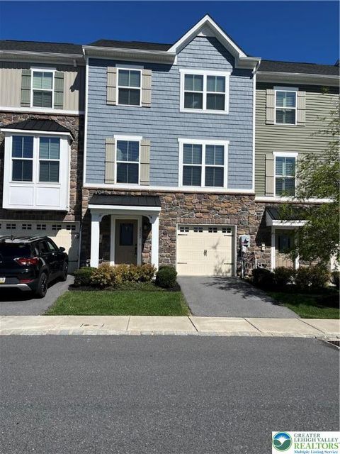 2332 Raya Way Easton PA 18045