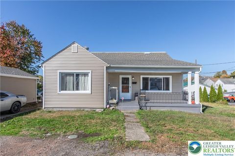 Photo of 1328 Washington Street, Wilkes Barre, PA 18705 (MLS # 772260)