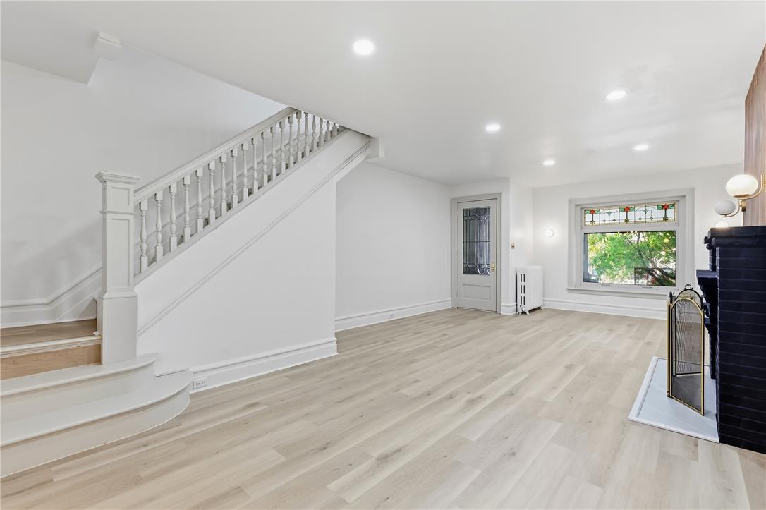 1606 Chew Street