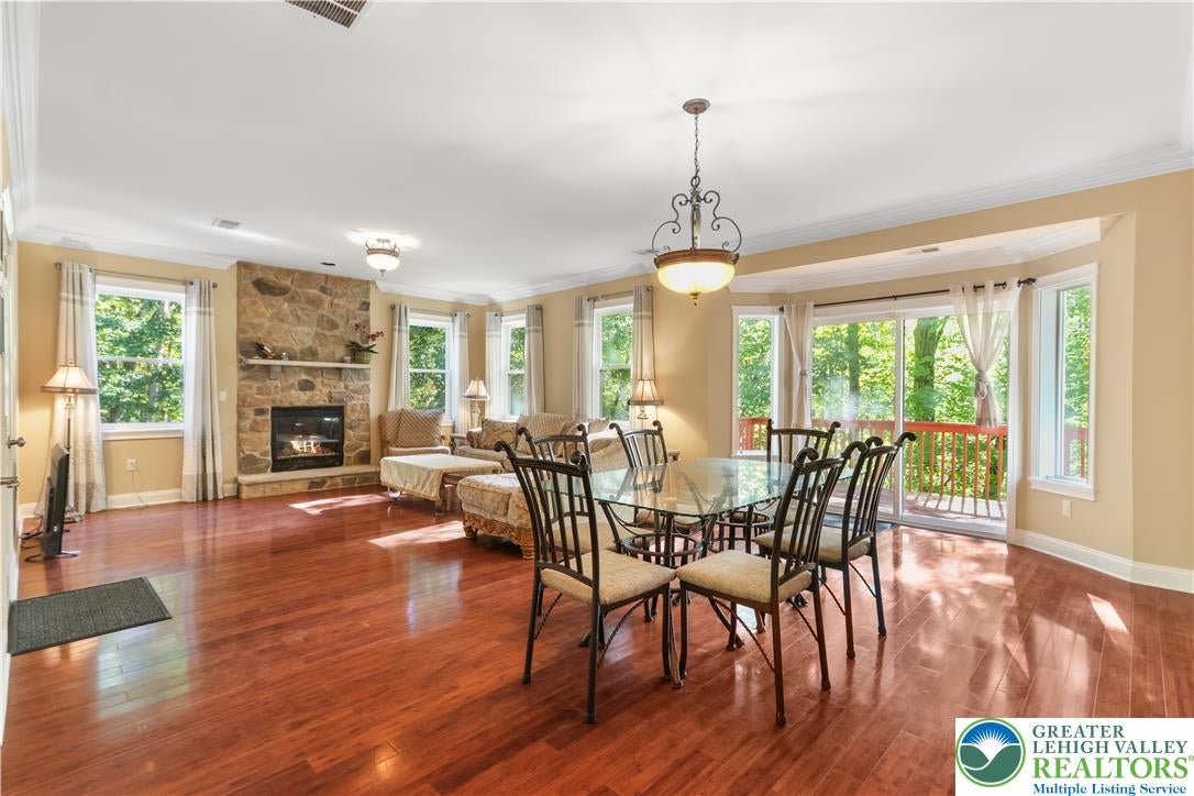 105 Mulberry Lane