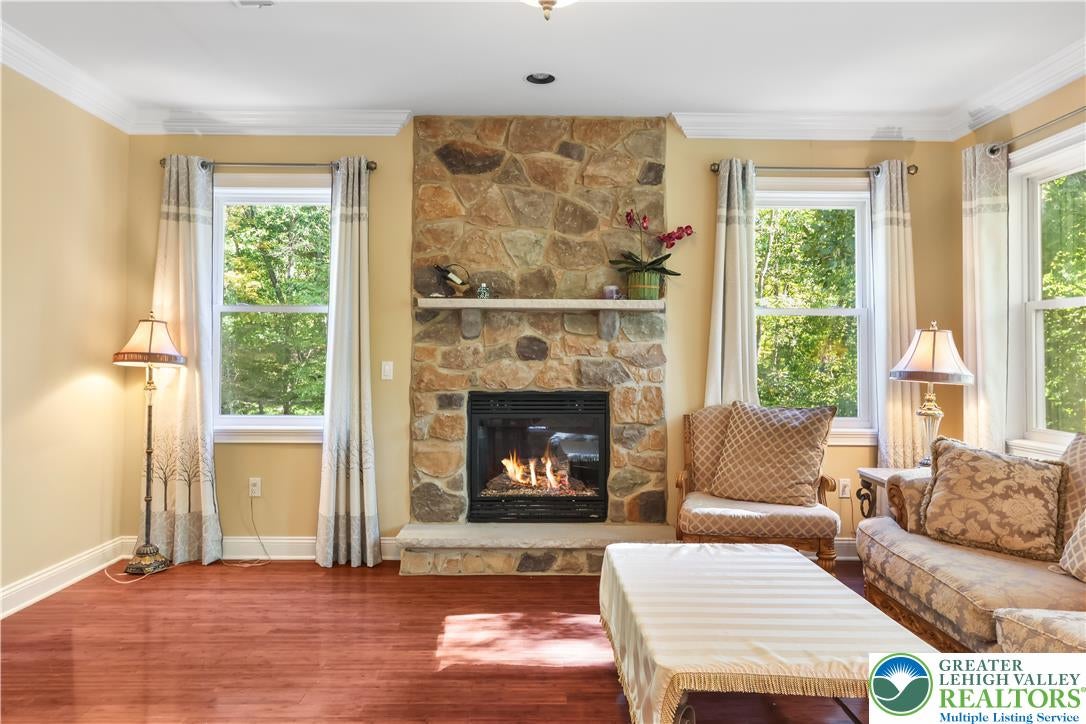 105 Mulberry Lane