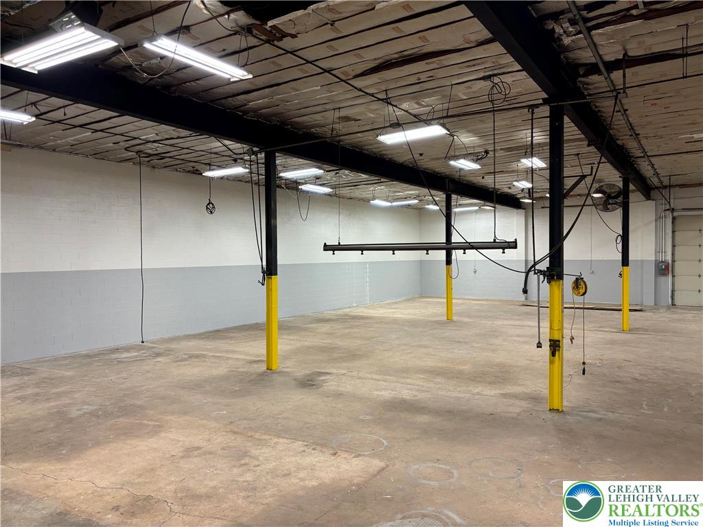 Allentown City, Pennsylvania 18109, United States, ,Residential,Active,202262