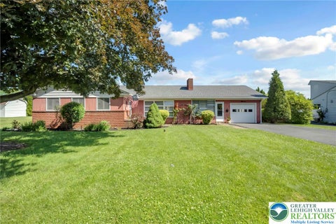 Homes For Sale - 13 Ridgewood Road<br/> Easton, PA 18045