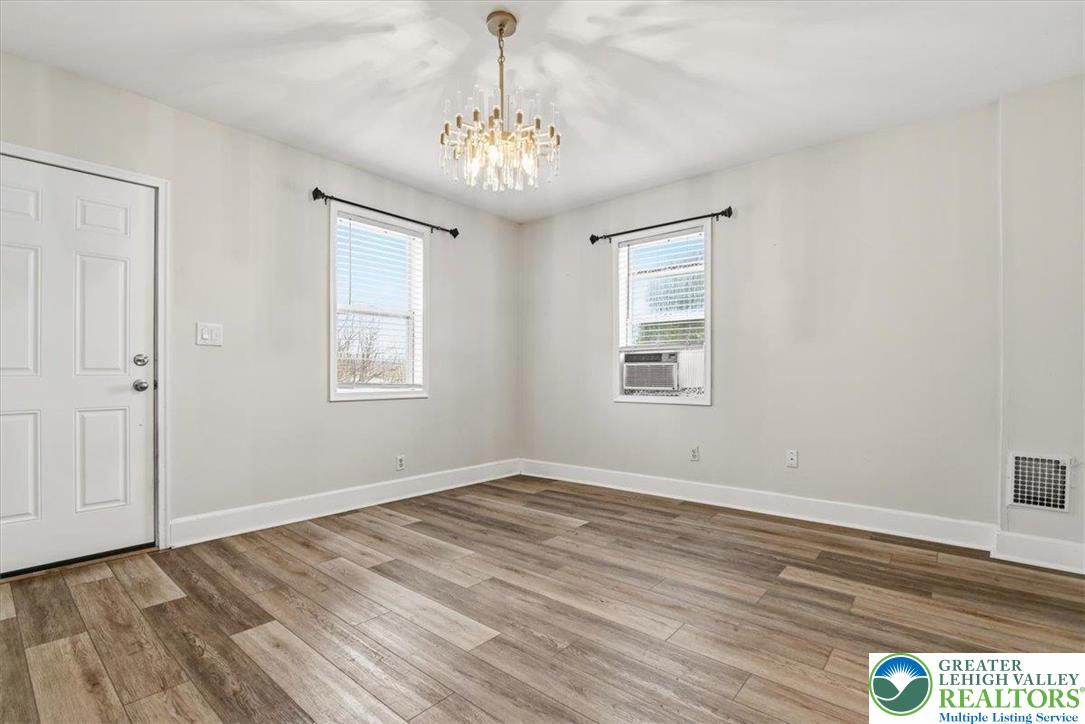 1226 Railroad Street