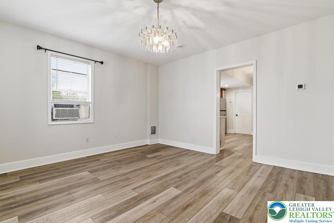 1226 Railroad Street