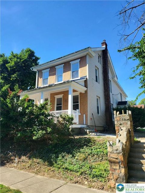 Photo of 817 Seneca Street, Fountain Hill Boro, PA 18015 (MLS # 765420) Photo of 817 Seneca Street, Fountain Hill Boro, PA 18015 (MLS # 765420)