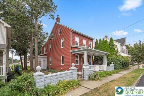 Photo of 1433 Chelsea Avenue, Bethlehem, PA 18018 (MLS # 765315) Photo of 1433 Chelsea Avenue, Bethlehem, PA 18018 (MLS # 765315)