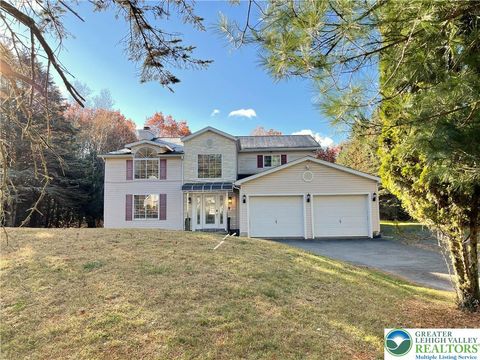 Photo of 1246 Glade Drive, Tunkhannock Twp, PA 18334 (MLS # 767356) Photo of 1246 Glade Drive, Tunkhannock Twp, PA 18334 (MLS # 767356)