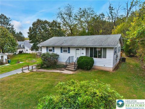 Photo of 5 Flagler Street, Williams Twp, PA 18042 (MLS # 765470) Photo of 5 Flagler Street, Williams Twp, PA 18042 (MLS # 765470)