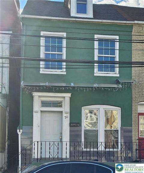 Photo of 30 N 2nd Street #2, Allentown, PA 18101 (MLS # 767358) Photo of 30 N 2nd Street #2, Allentown, PA 18101 (MLS # 767358)