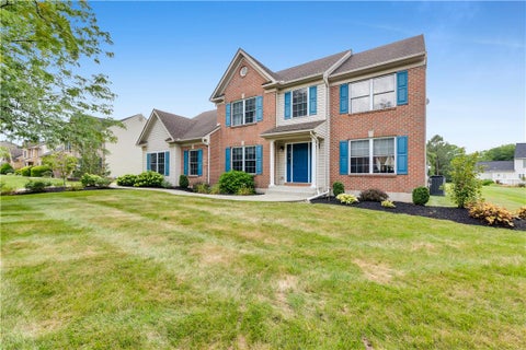 Homes For Sale - 835 Rebecca Lane<br/> Upper Macungie Twp, PA 18069