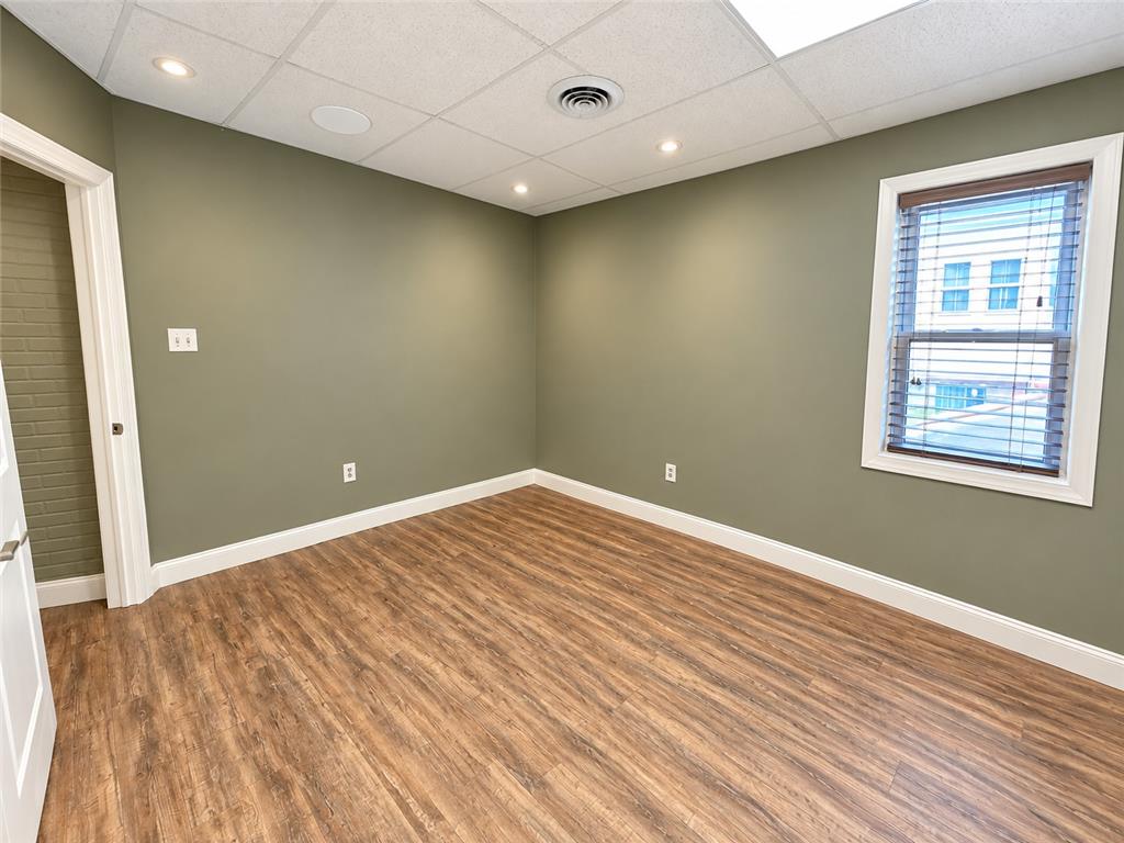 800 Main Street 103