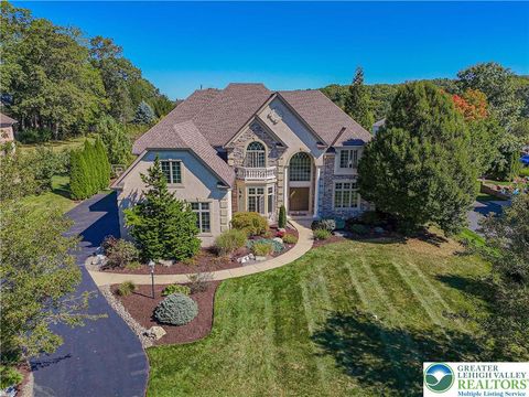 Photo of 6659 Forest Knoll Court, Macungie, PA 18106 (MLS # 766129) Photo of 6659 Forest Knoll Court, Macungie, PA 18106 (MLS # 766129)